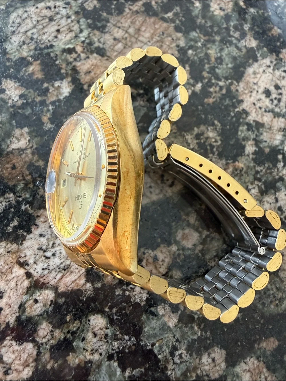 Elgin Vintage Day-Date Quartz President Style Watch